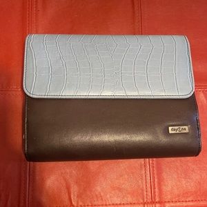 DAY ONE ORGANIZER AGENDA